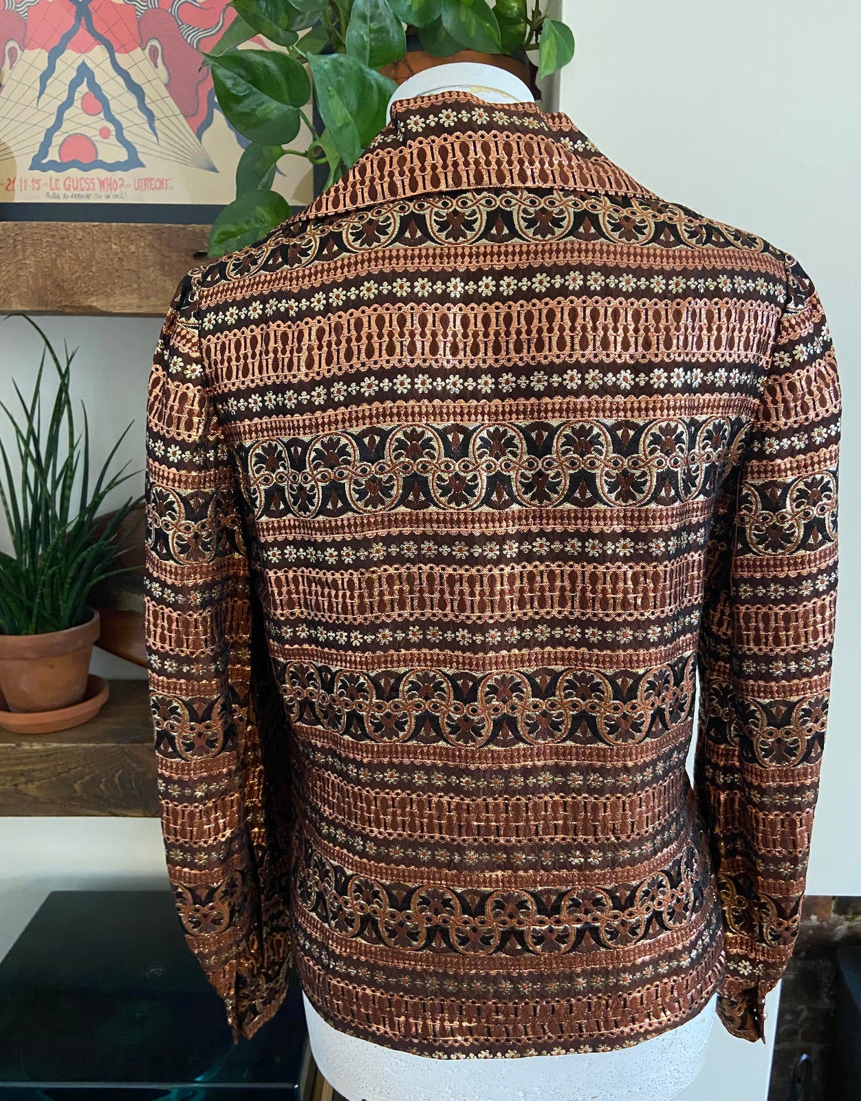 Vintage 1970s Metallic Dagger Collar Shirt