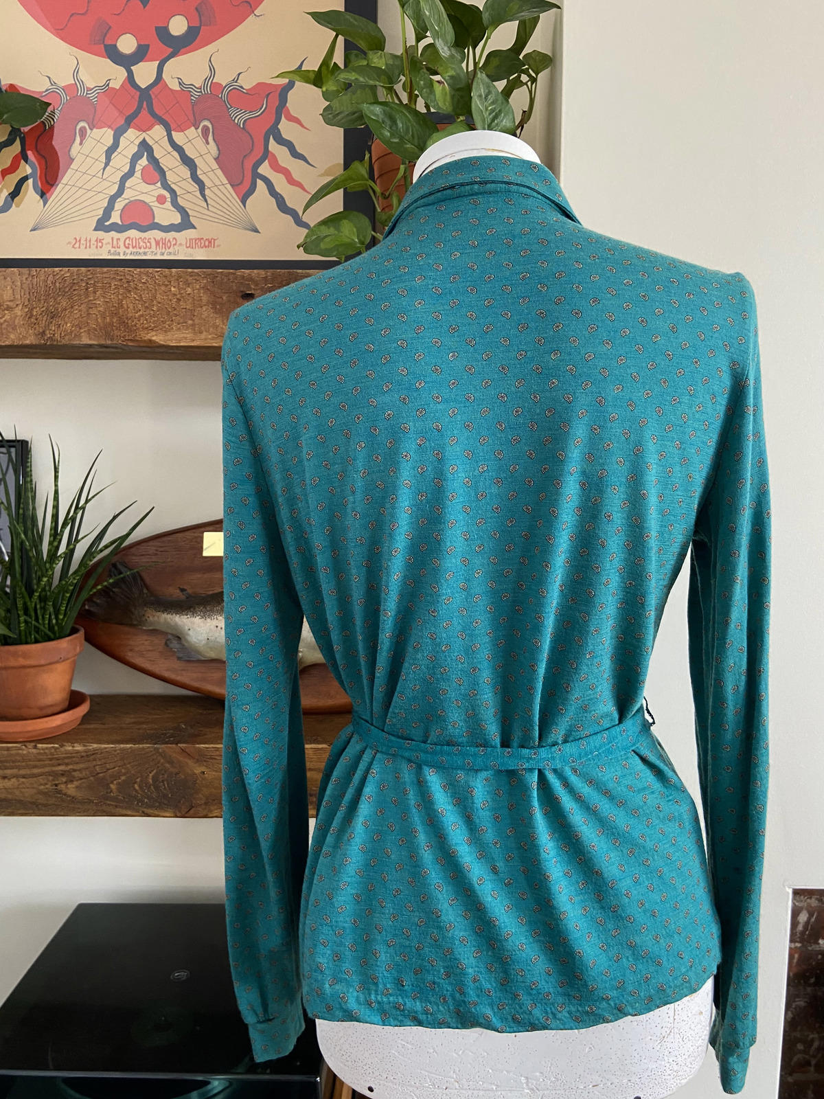 Vintage Italian Green Paisley Tie Top