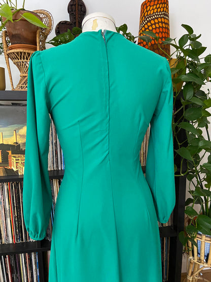 Vintage 1970s Green Ruche Shoulder Maxi Dress