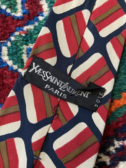 Vintage 1970s Yves Saint Laurent Silk Kipper Tie