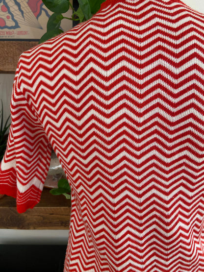 Vintage 1970s Red Zig Zag Short Sleeved Top