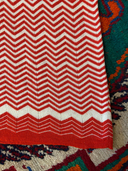 Vintage 1970s Red Zig Zag Short Sleeved Top
