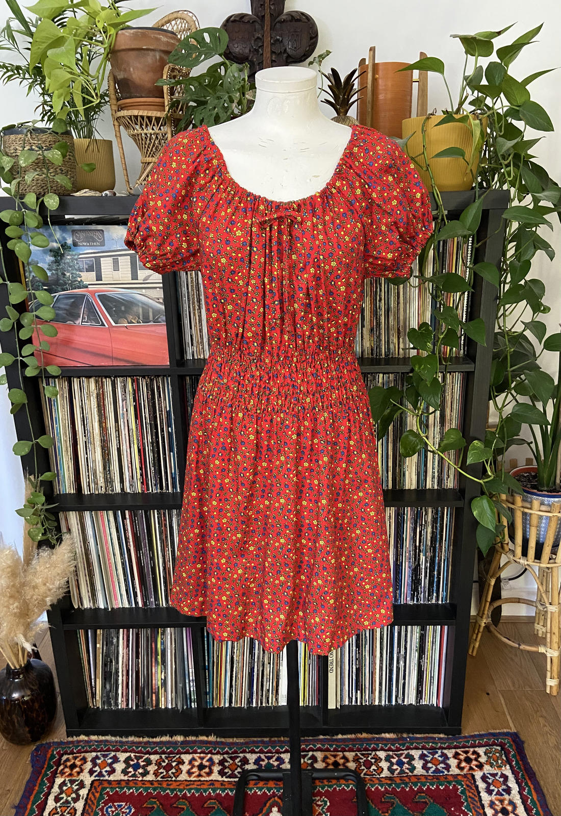 Vintage 1970s Red Ditsy Floral Print Dress