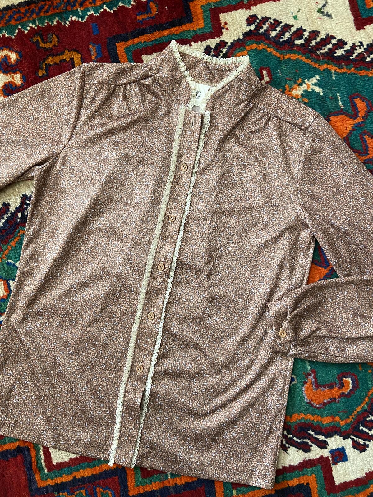 Vintage 1970s Purple Floral Lace Trim Shirt