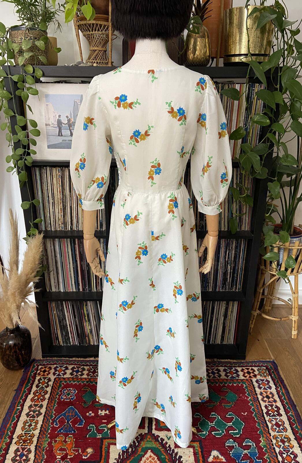 Vintage 1970s Cream Floral Maxi Dress