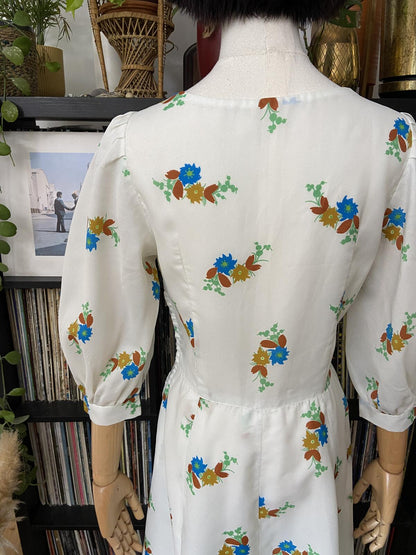 Vintage 1970s Cream Floral Maxi Dress