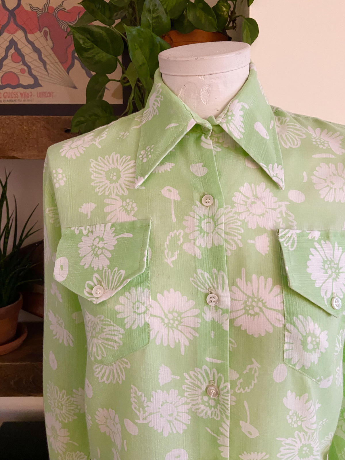 Vintage 1970s Green White Print Shirt