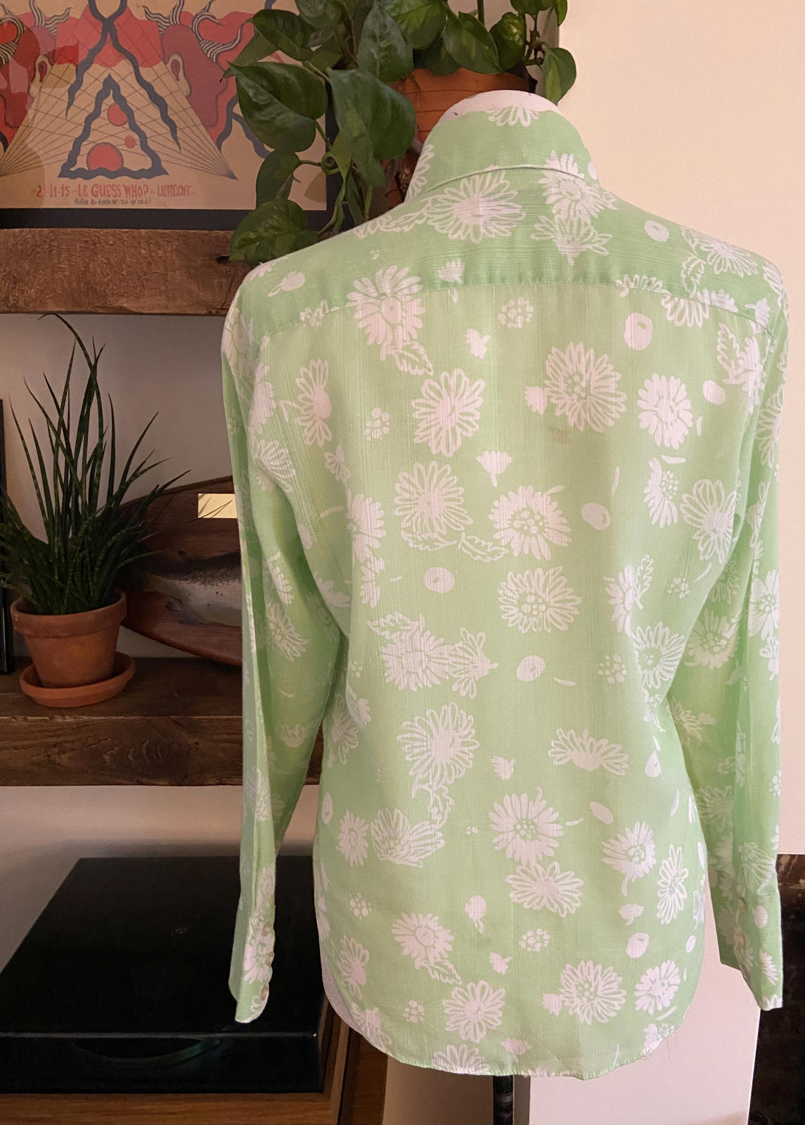 Vintage 1970s Green White Print Shirt