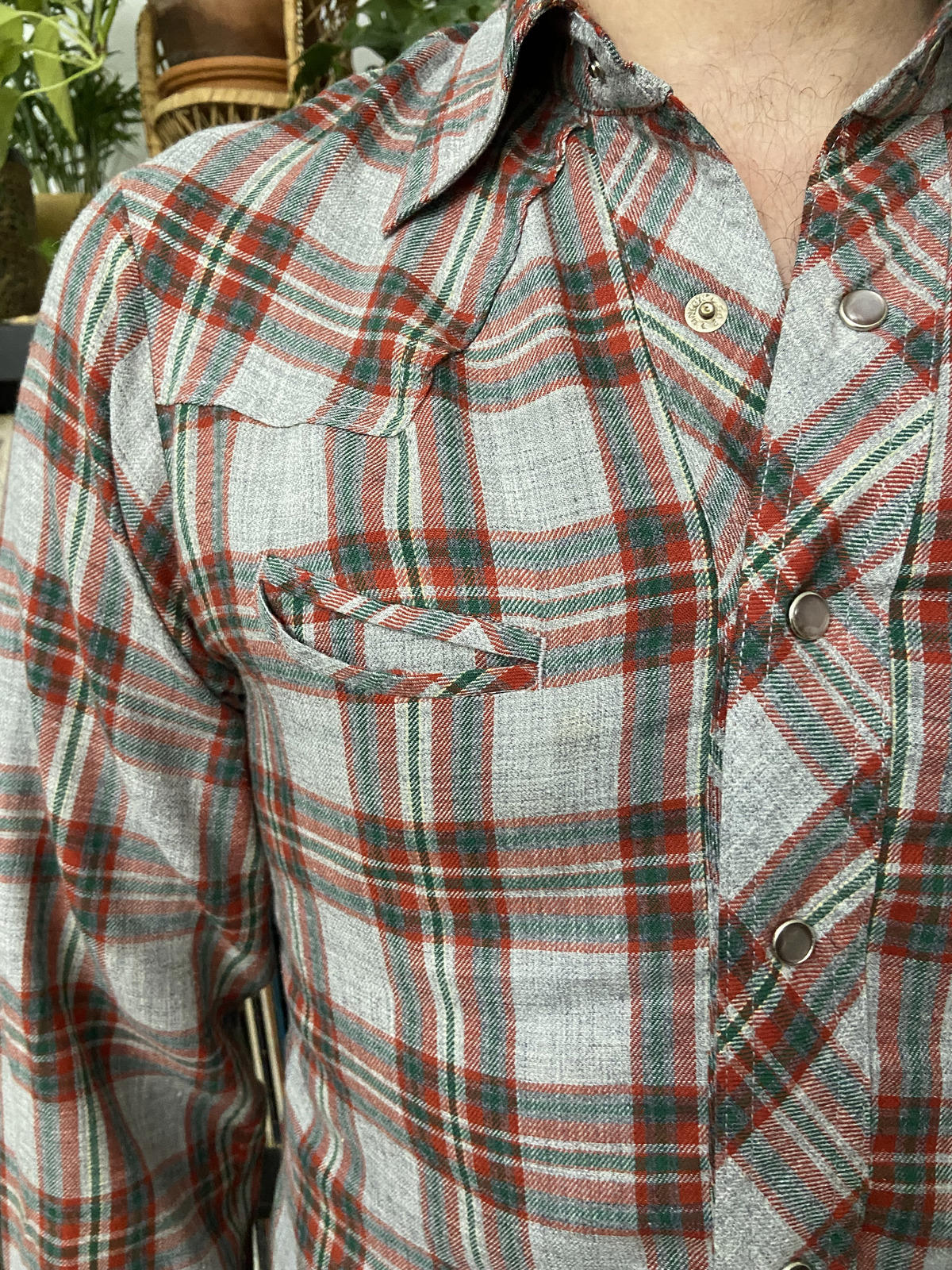 Vintage 1970s Mad Man Dagger Collar Grey Western Shirt