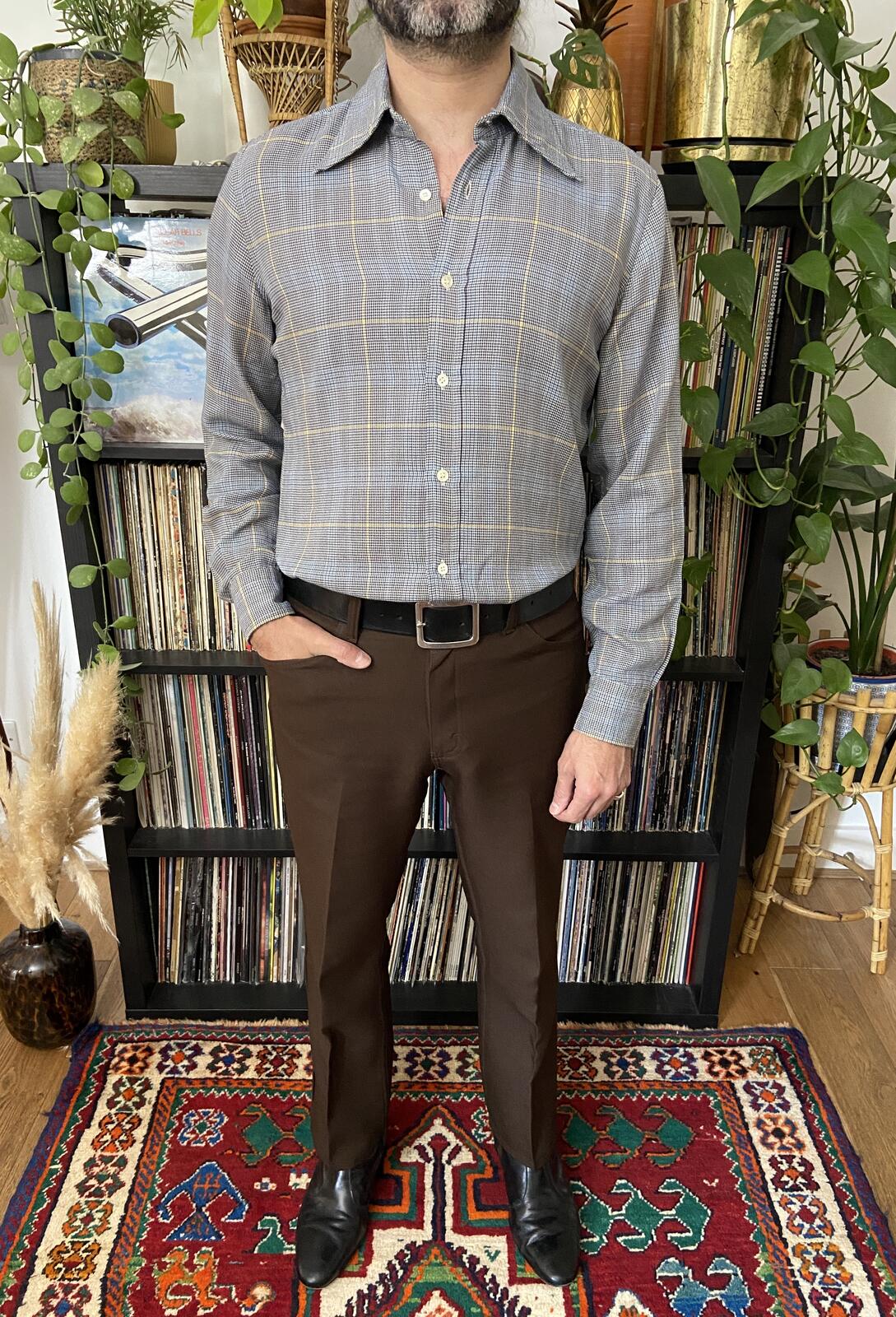 Vintage 1970s Navy & Beige Dagger Collar Shirt