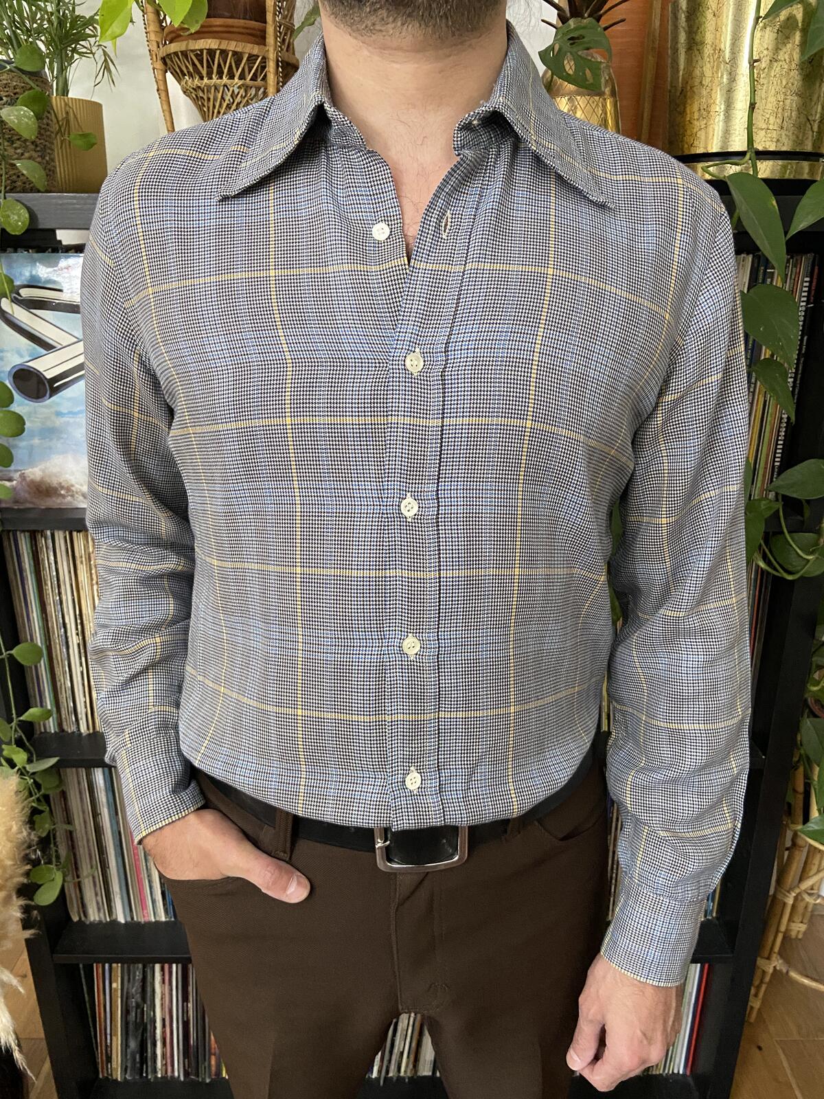 Vintage 1970s Navy & Beige Dagger Collar Shirt
