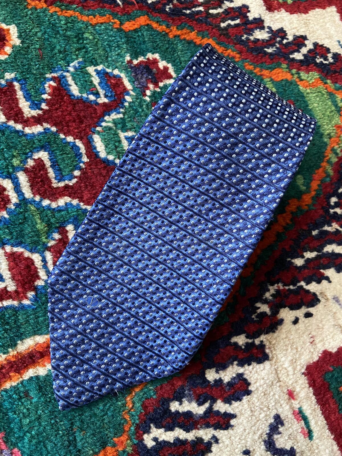 Vintage Valentino Woven Pattern Silk Kipper Tie