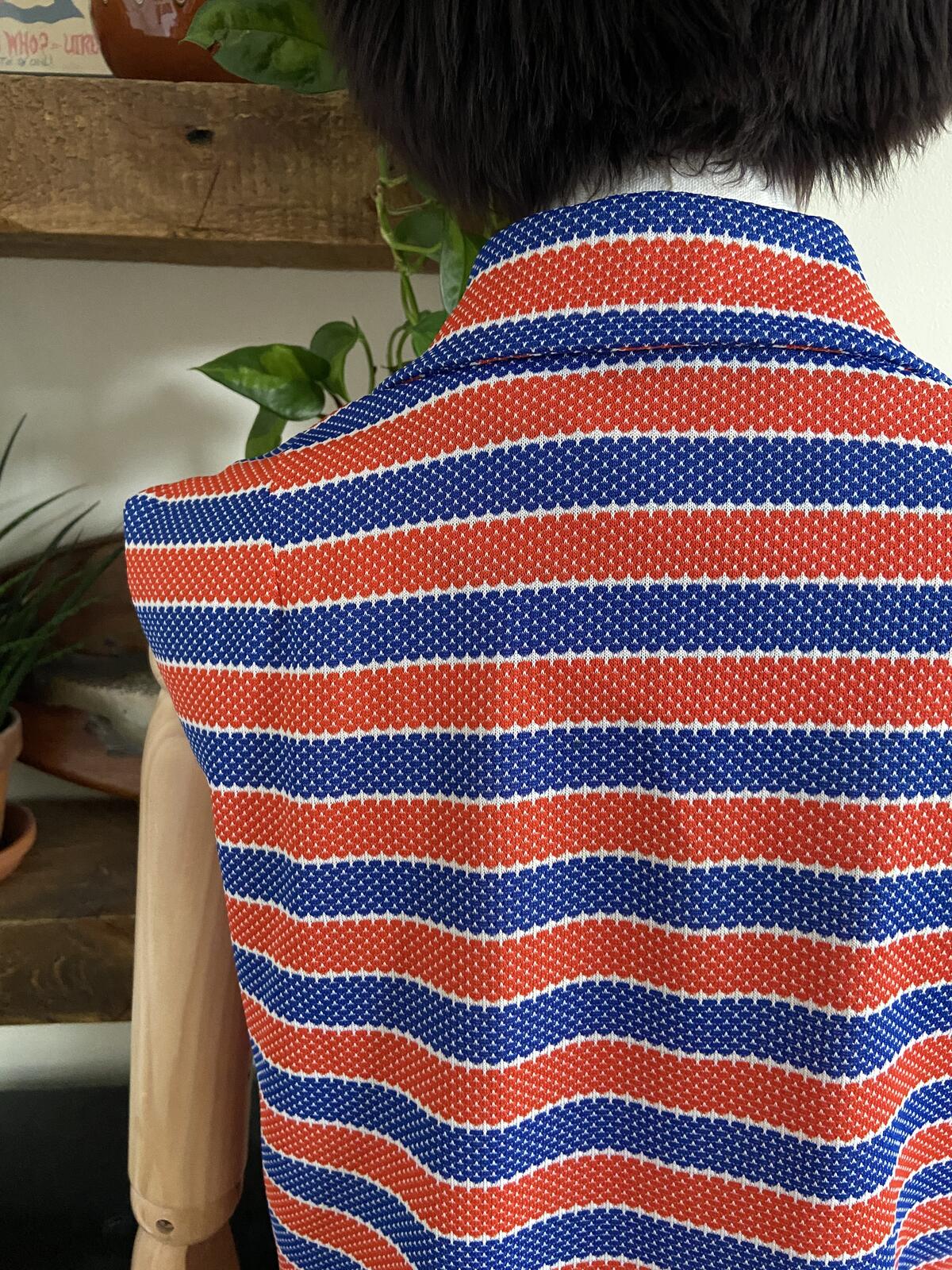 Vintage 1960s Sleeveless Tunic Shirt
