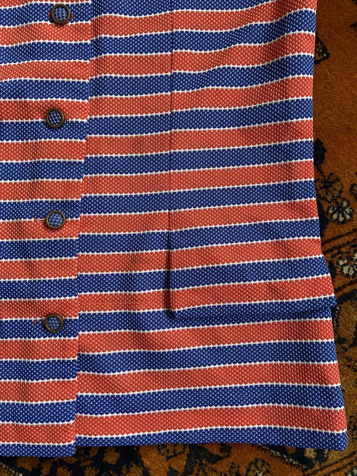 Vintage 1960s Sleeveless Tunic Shirt