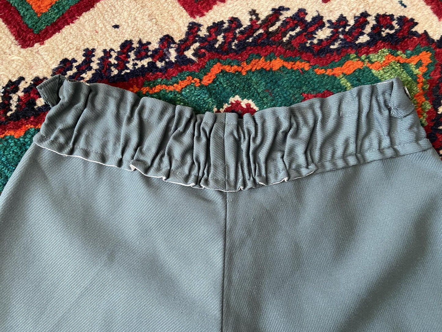 Vintage High Waisted Sage Green Shorts W26