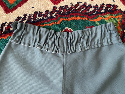 Vintage High Waisted Sage Green Shorts W26
