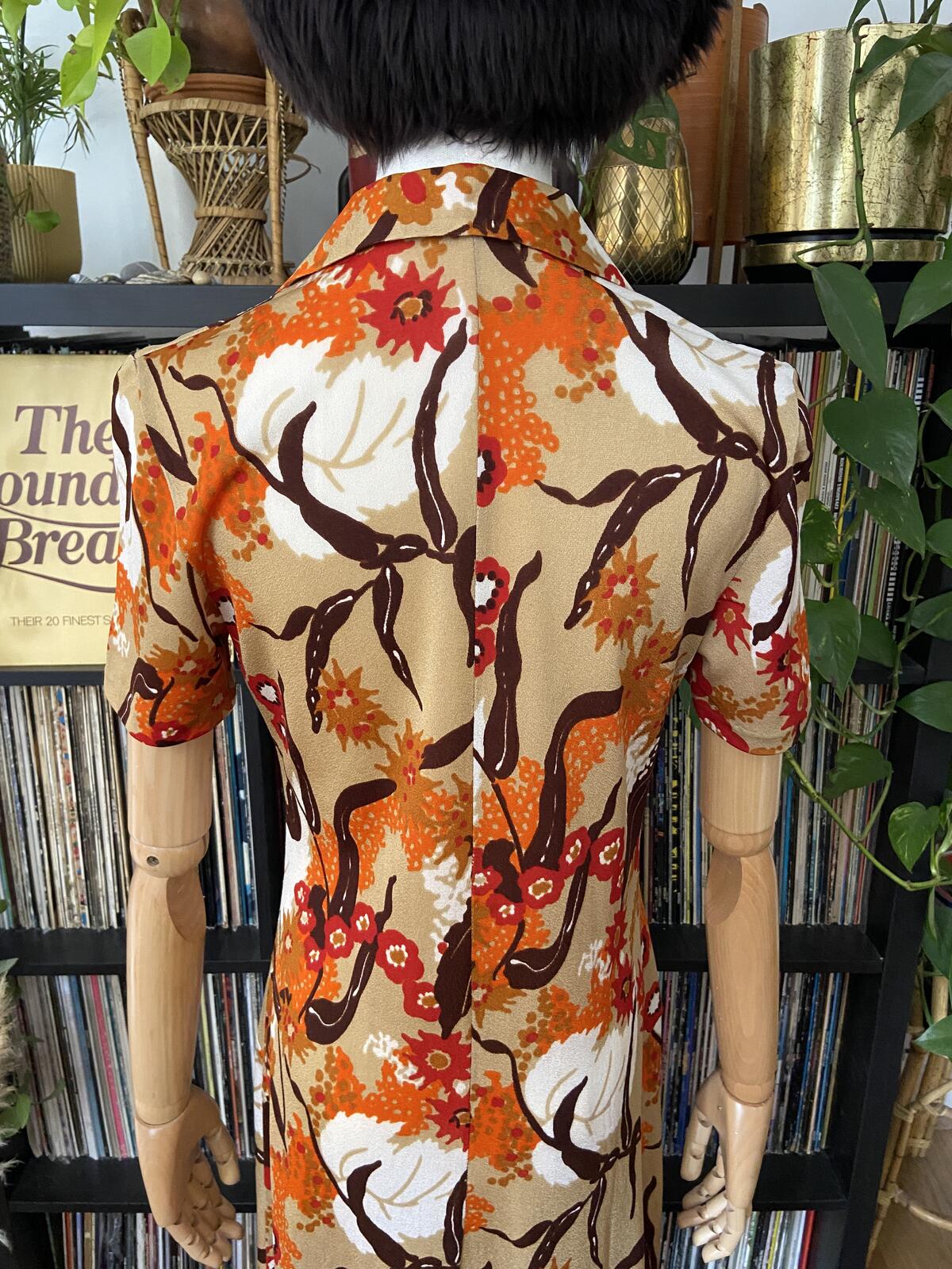 Vintage 1970s Beige Printed Dress