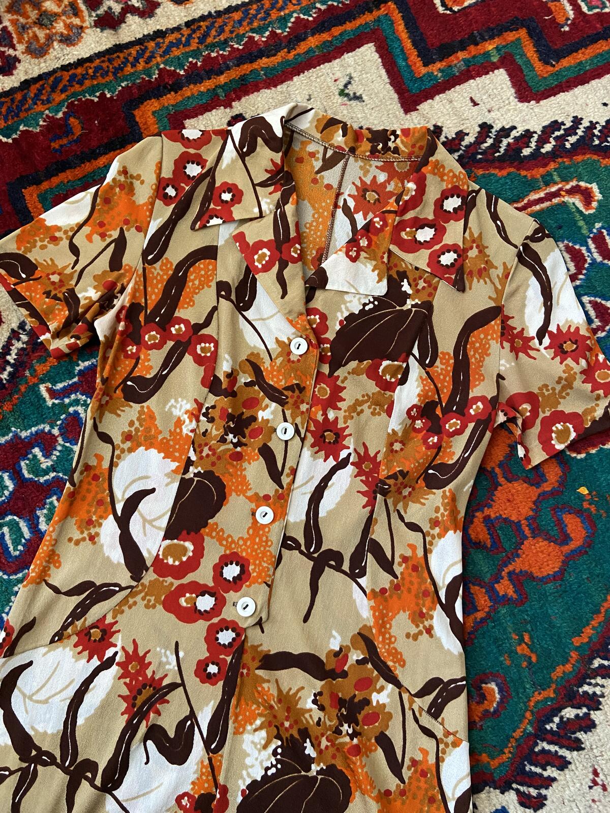 Vintage 1970s Beige Printed Dress