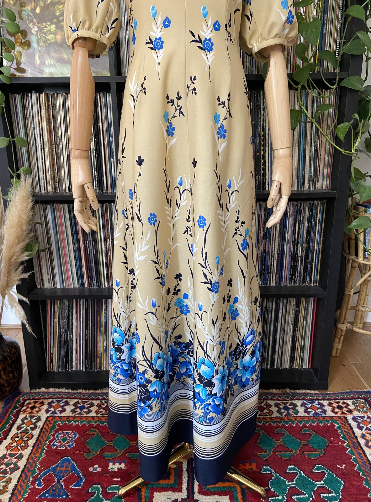 Vintage 1970s Beige Floral Maxi Dress