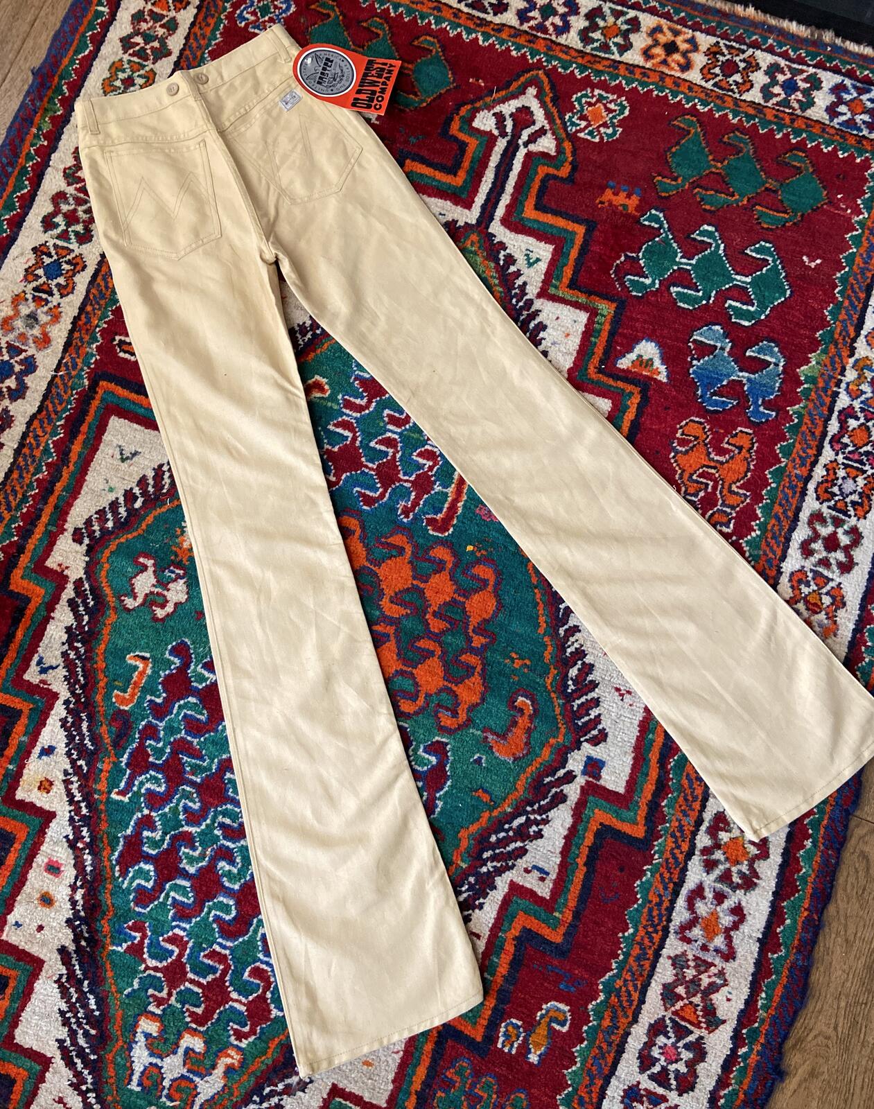 Vintage 1970s Beige Deadstock Flared Jeans W25