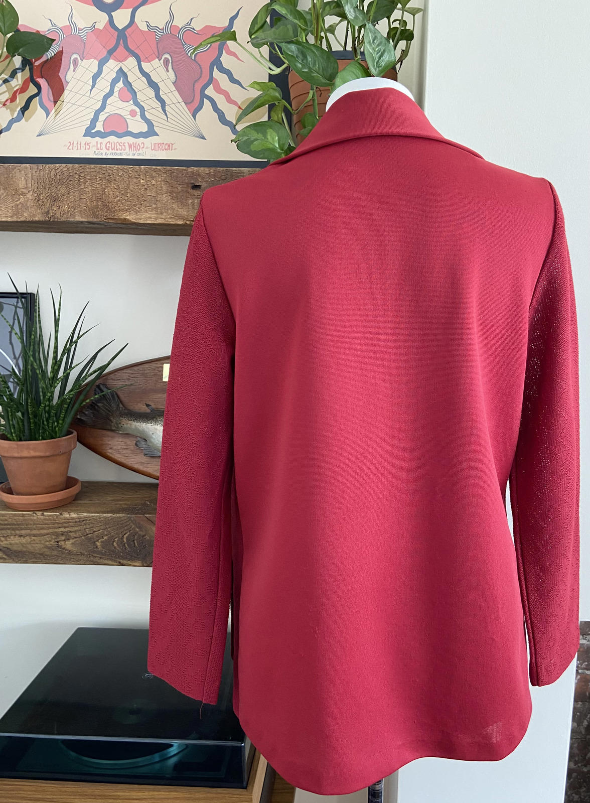 Vintage 1970s Burgundy Dagger Collar Cardigan