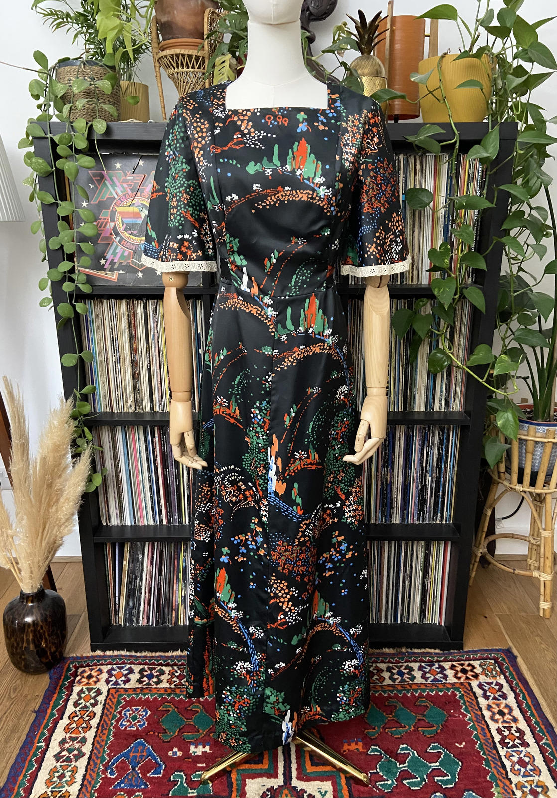 Vintage 1970s Patterned Lace Trim Maxi Dress