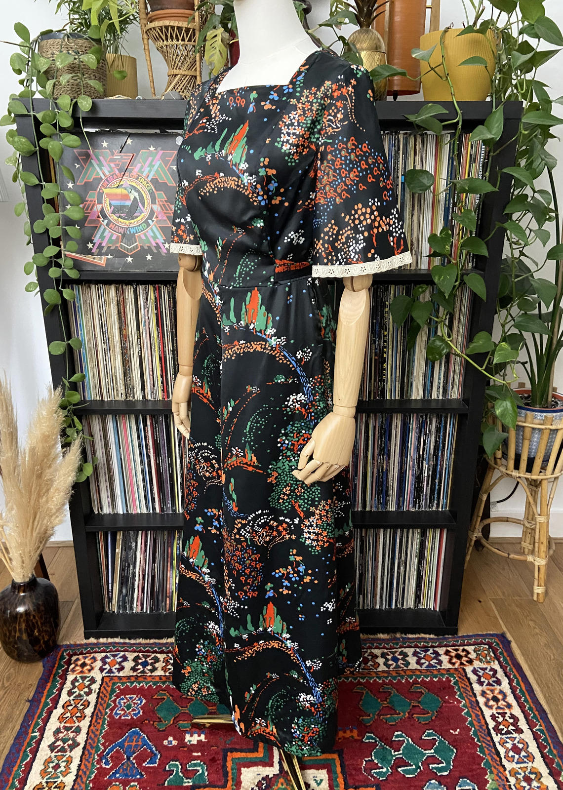 Vintage 1970s Patterned Lace Trim Maxi Dress