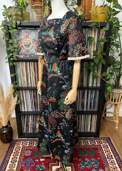 Vintage 1970s Patterned Lace Trim Maxi Dress