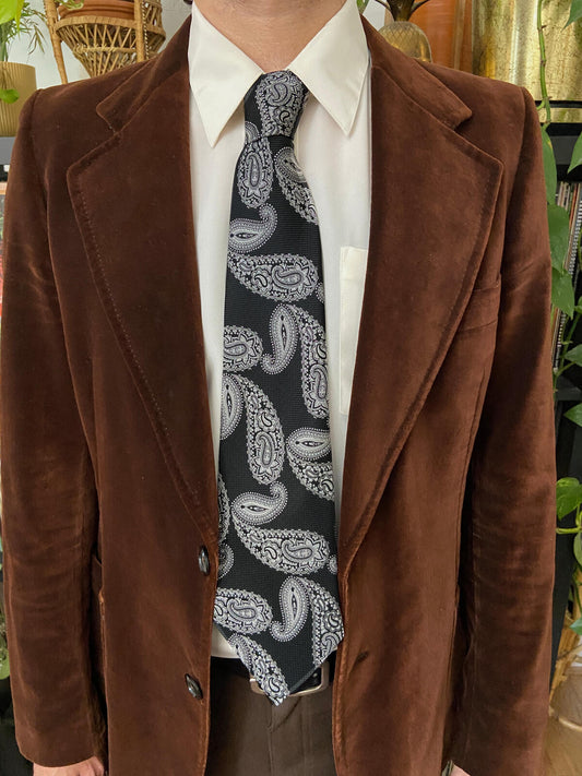 Vintage 1970s Black & Grey Paisley Woven Kipper Tie