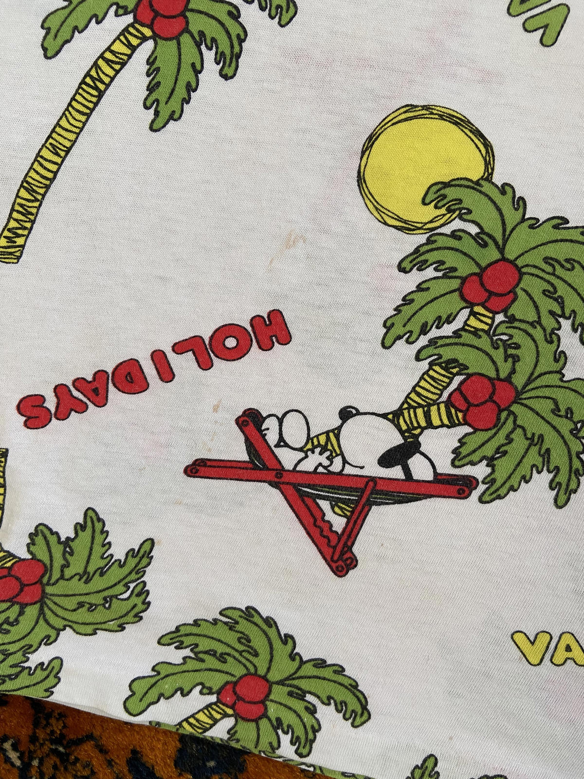 Vintage 1980s Snoopy Holiday T-Shirt