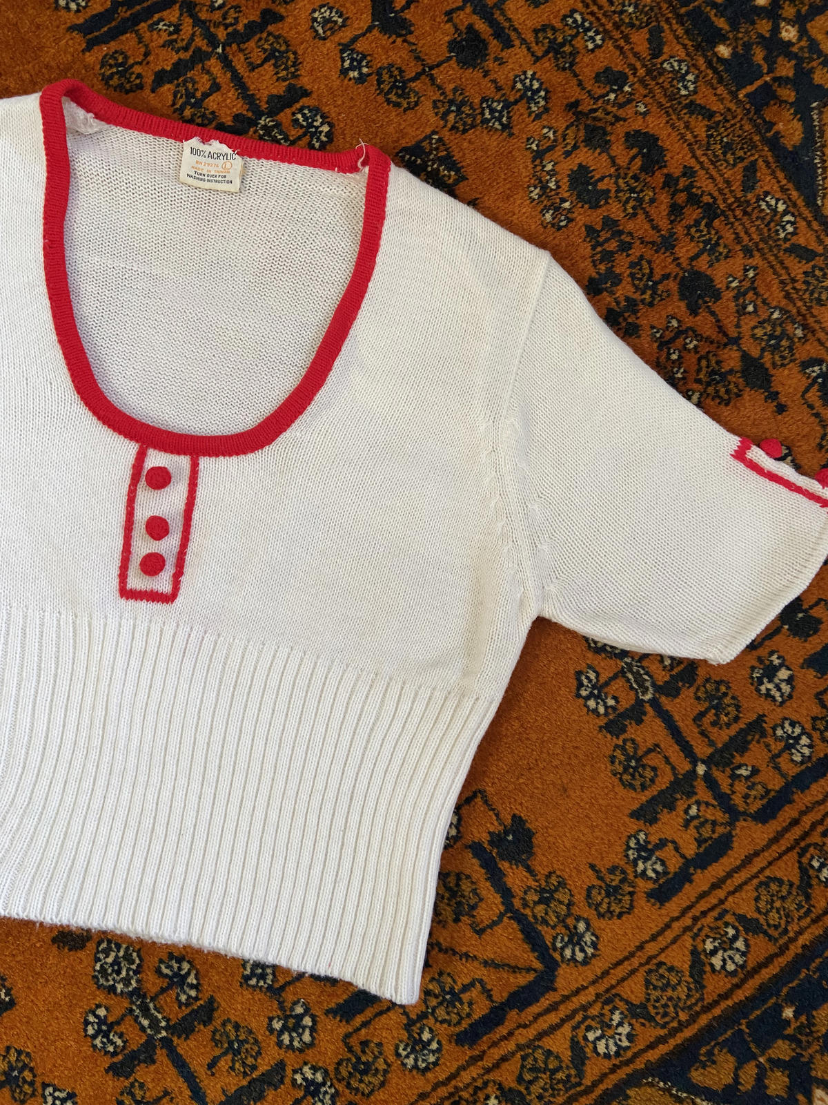 Vintage 1970s White Pom Pom Knit Top
