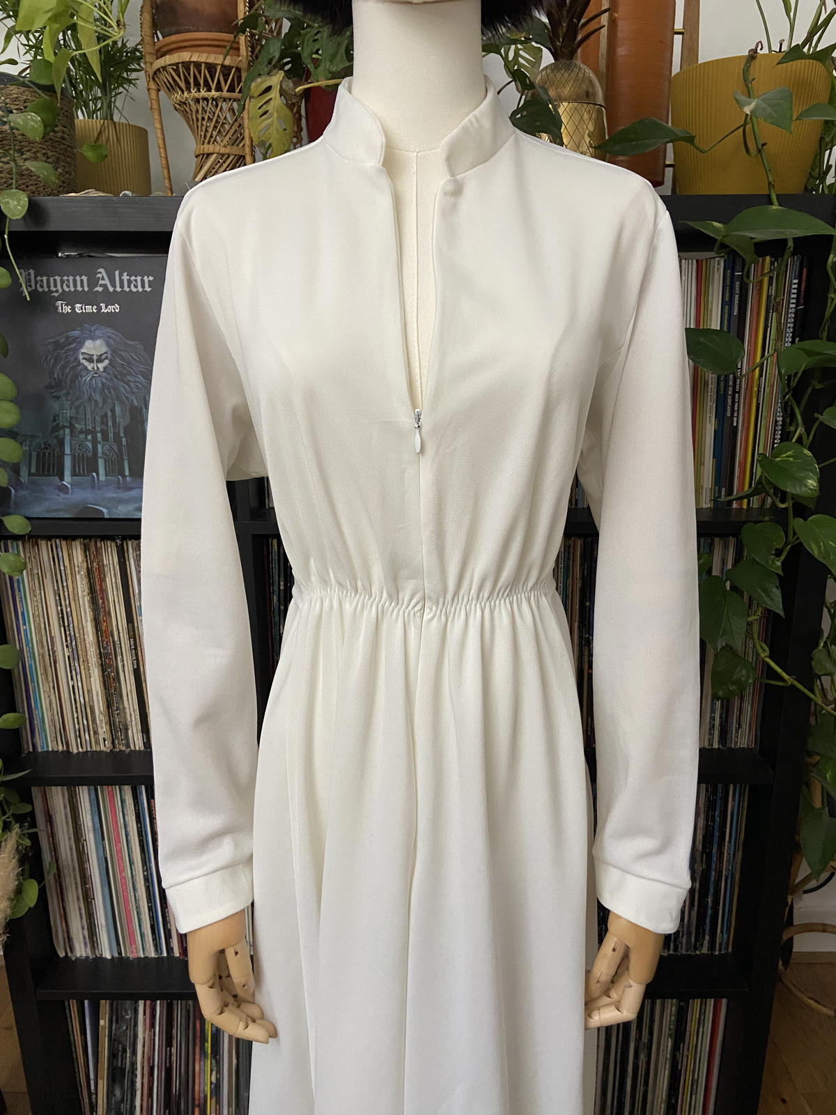 Vintage 1970s White Zip Up Maxi Dress