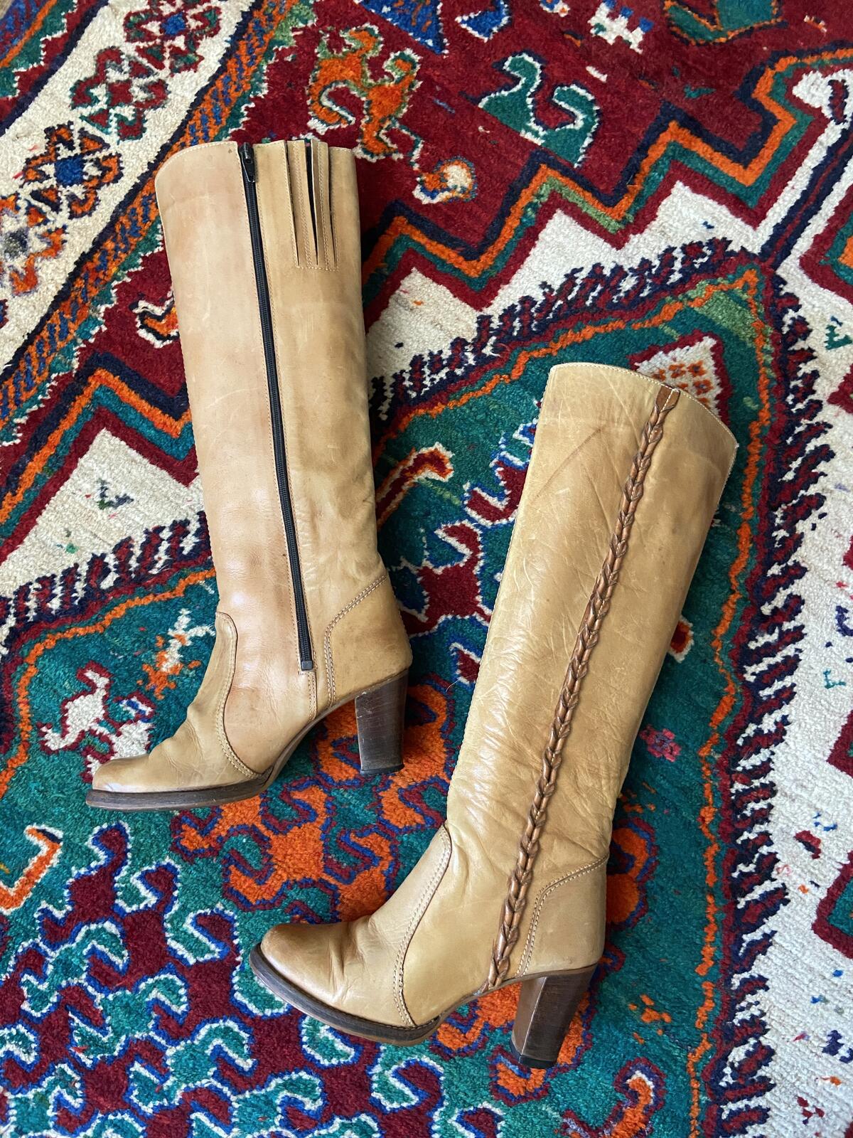 Vintage 1970s Beige Knee High Campus Boots UK 4.5 - 5