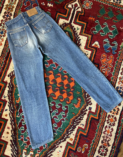 Vintage 1980's Levi's 615 Orange Tab Jeans W27