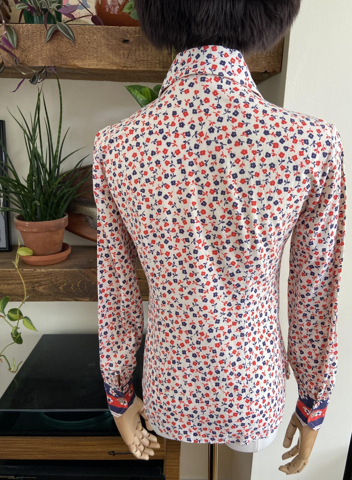 Vintage 1970s Floral Print Dagger Collar Shirt
