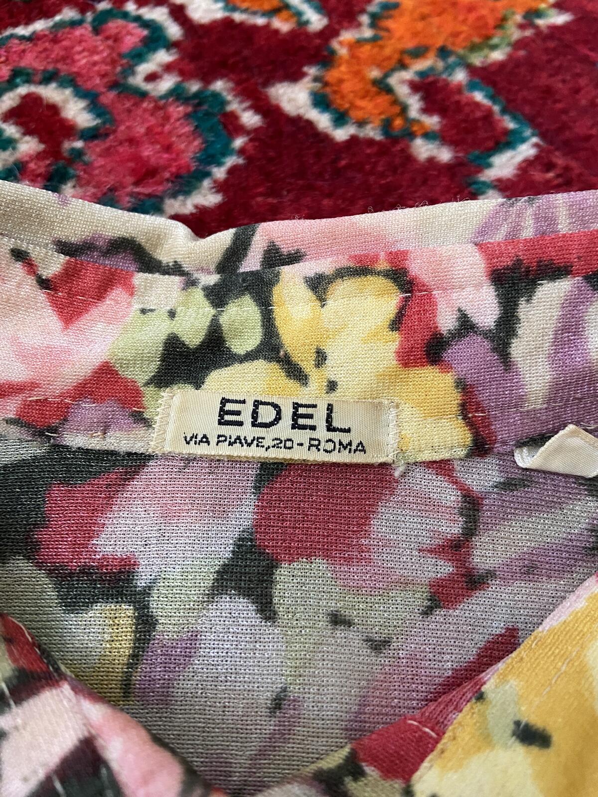 Vintage 1970s Pink Floral Print Shirt