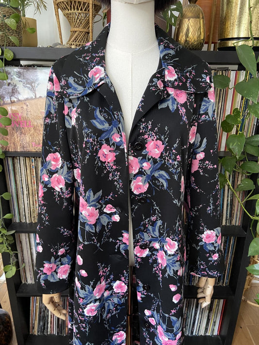 Vintage 1960s Black Pink Print Housecoat