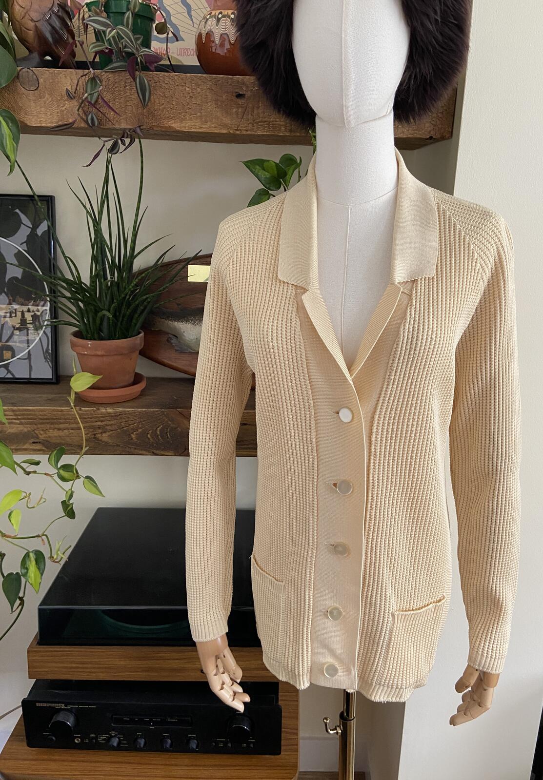 Vintage 1970s Beige Waffle Knit Cardigan