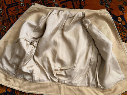 Vintage 1970s Beige Cropped Dagger Collar Jacket