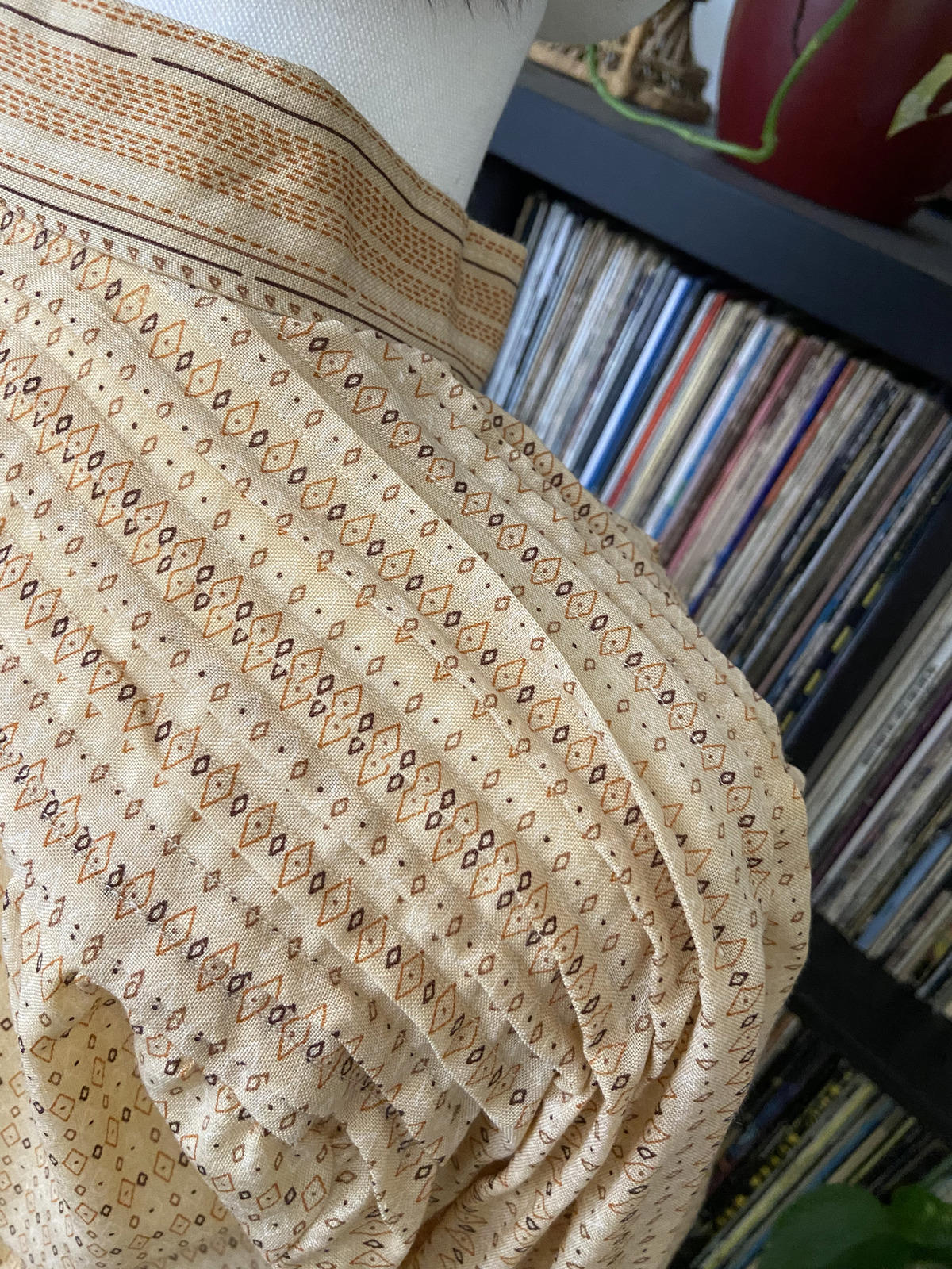Vintage 1970s Beige Printed Dress