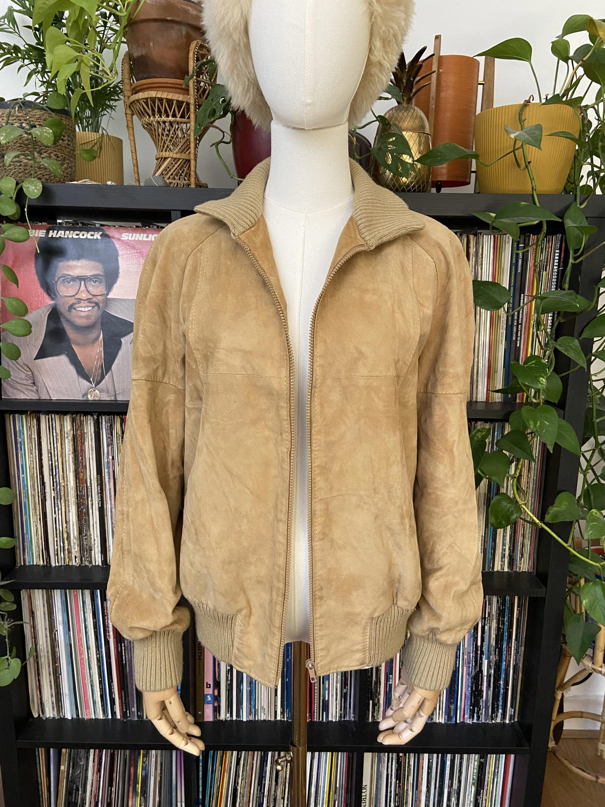 Vintage 1970s Beige Suede Bomber Jacket