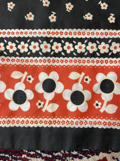 Vintage 1970s Flower Power Maxi Dress