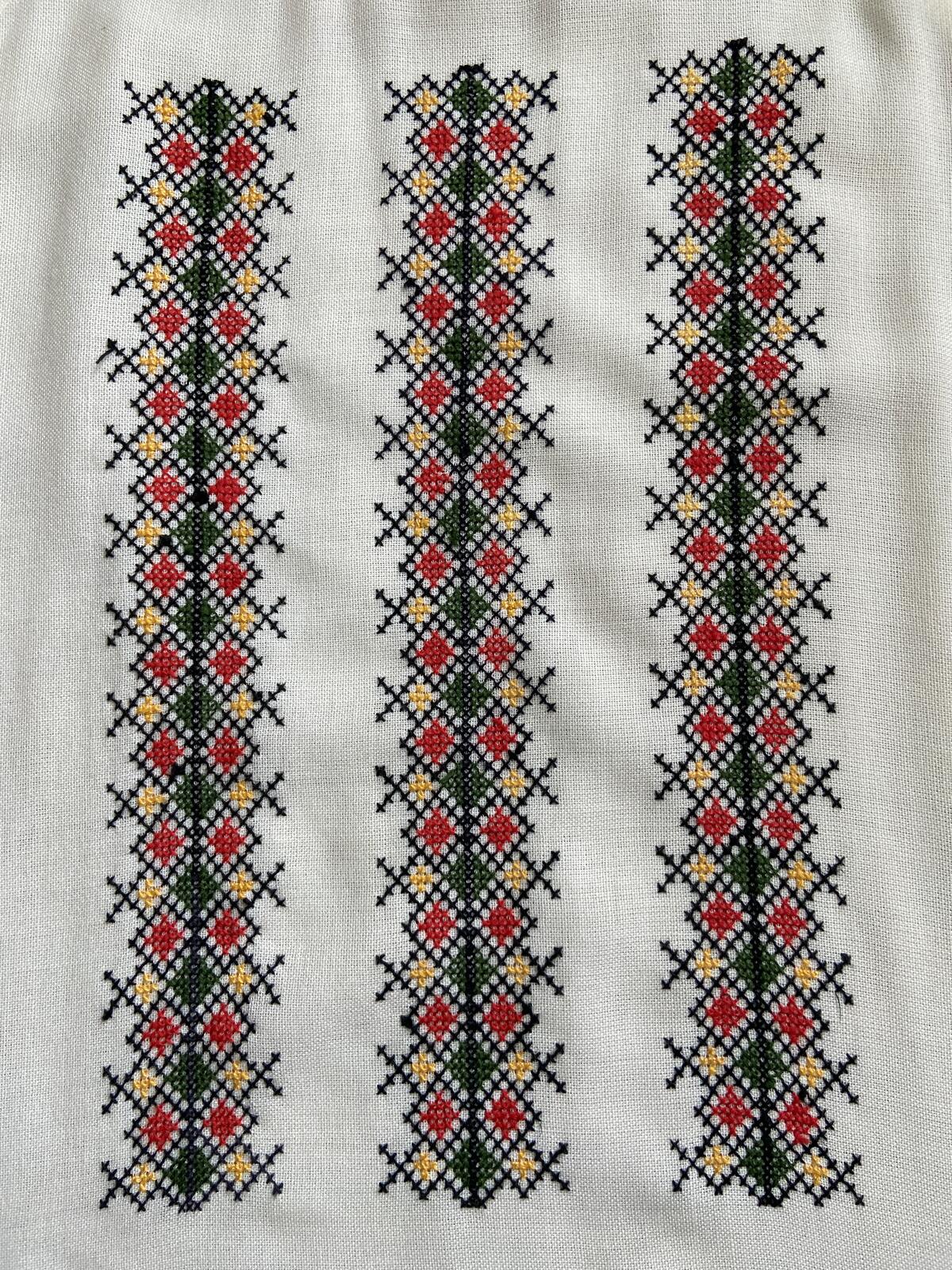 Vintage 1970s Red Embroidered Folk Top