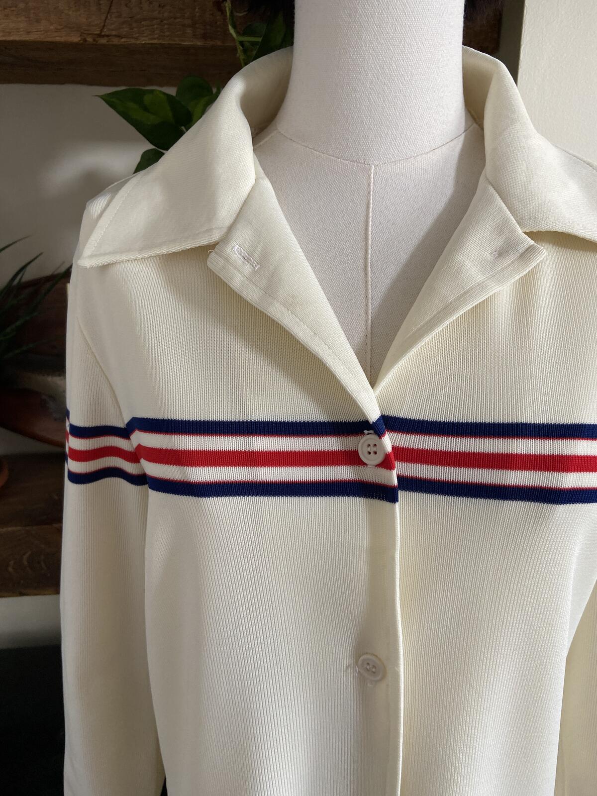 Vintage 1970s Cream Striped Dagger Collar Shirt
