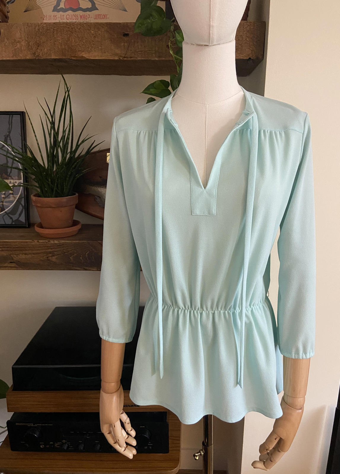 Vintage 1970s Mint Green Peasant Blouse