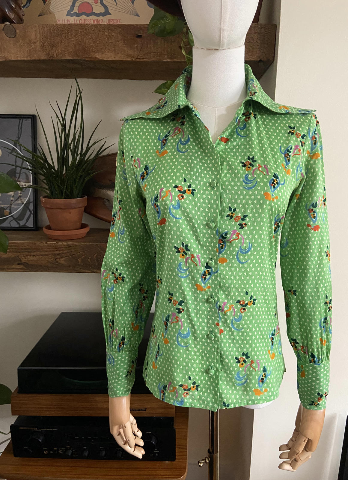Vintage 1970s Italian Dagger Collar Shirt