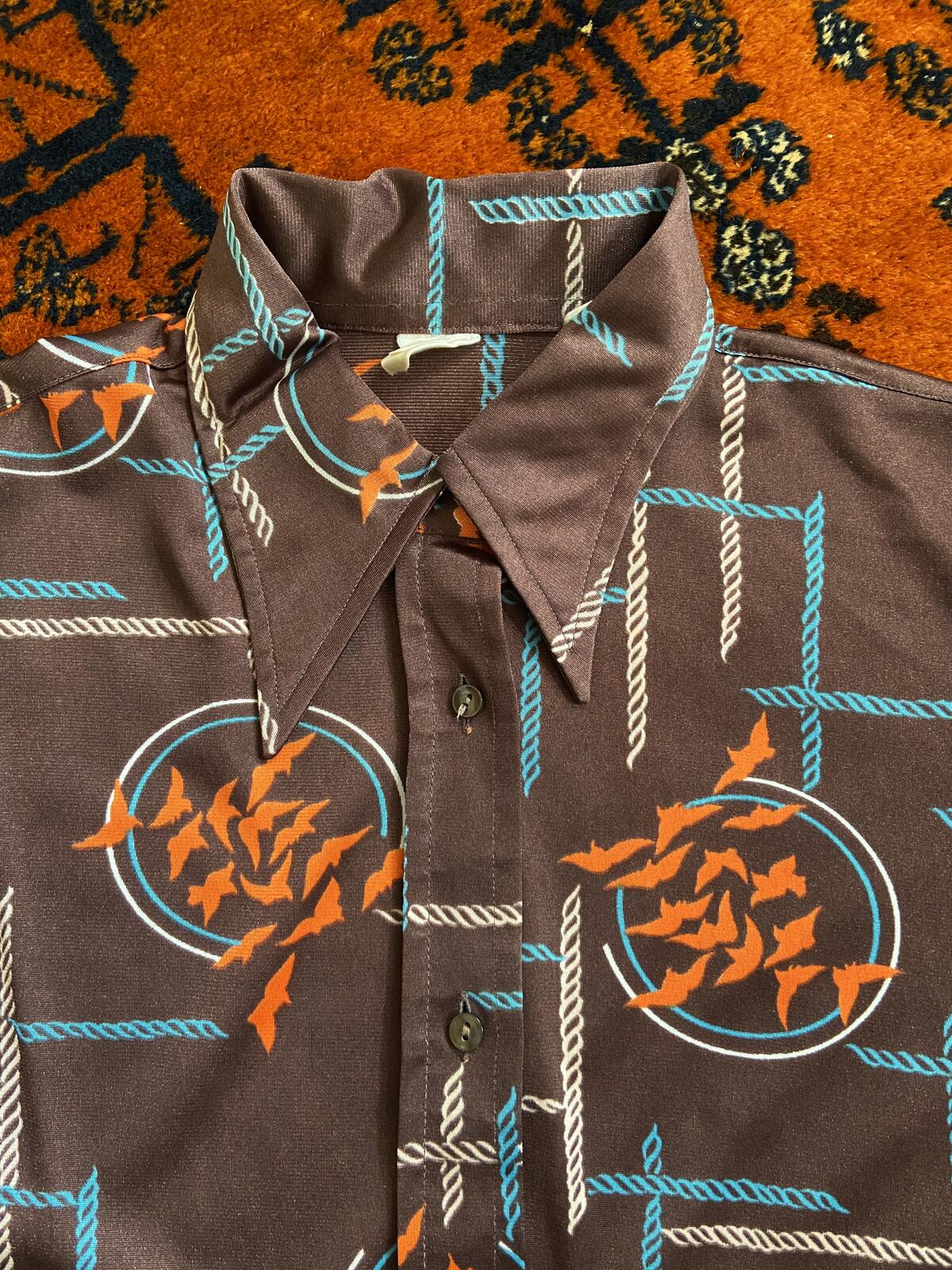 Vintage 1970s Brown Print Dagger Collar Shirt