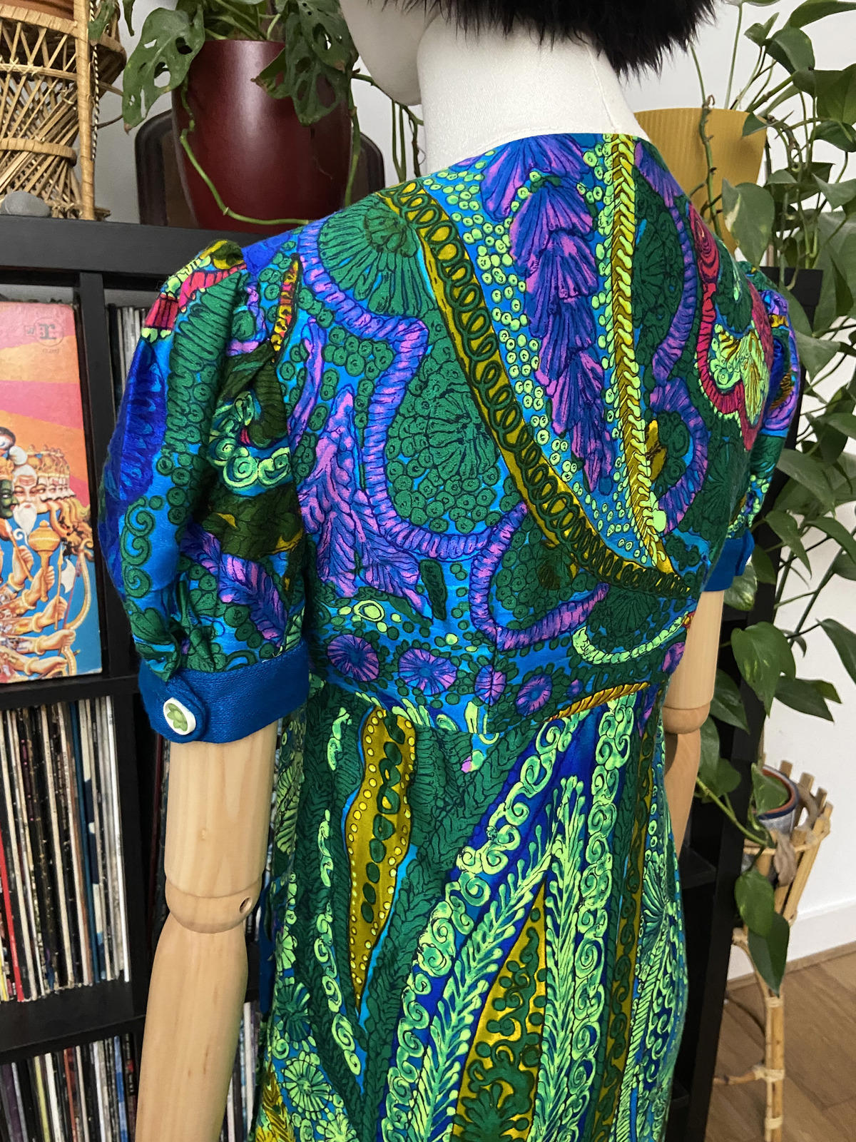 Vintage 1960s Green Psychedelic Mini Dress Tunic