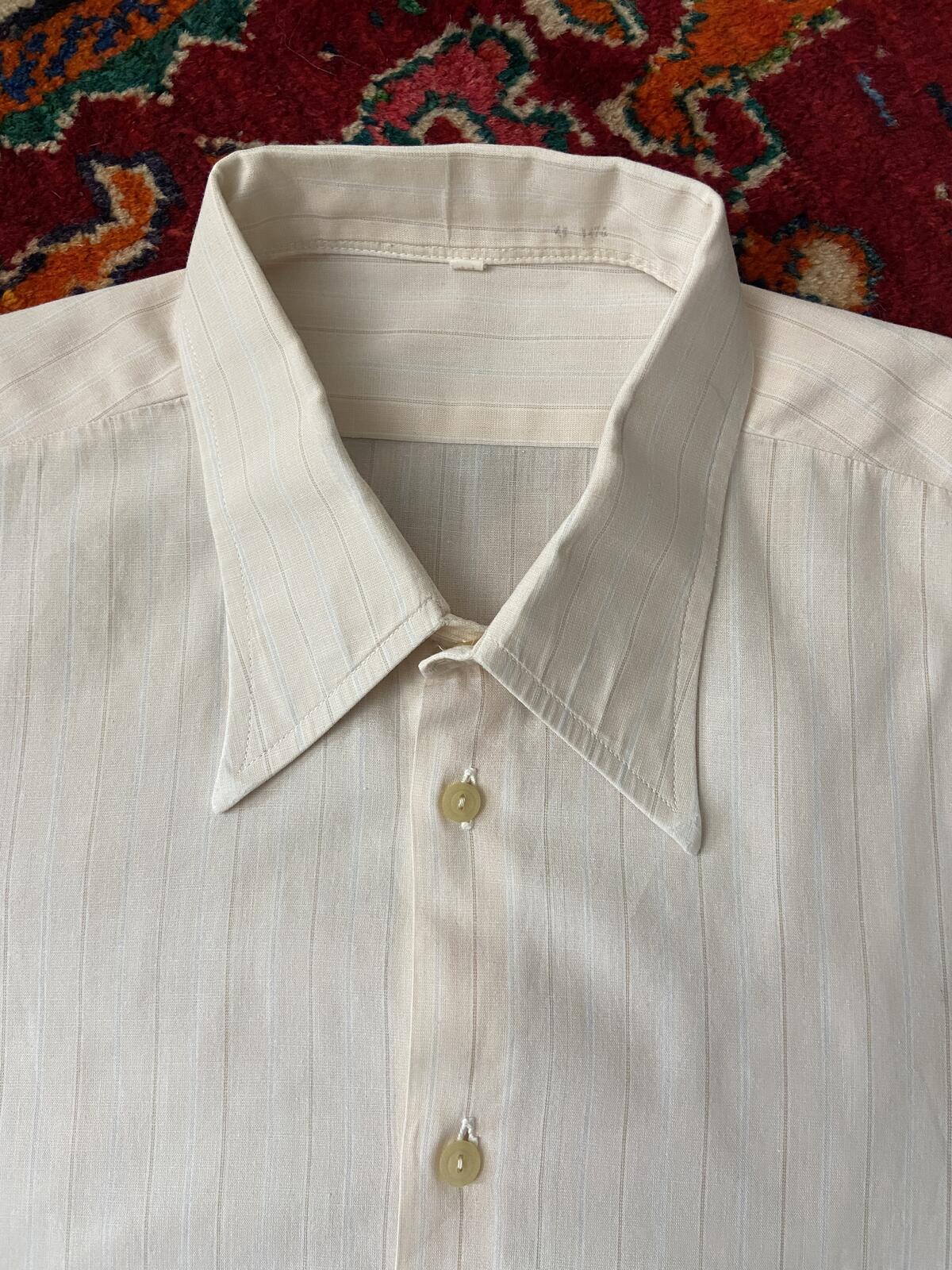 Vintage 1970s Cream Dagger Collar Shirt