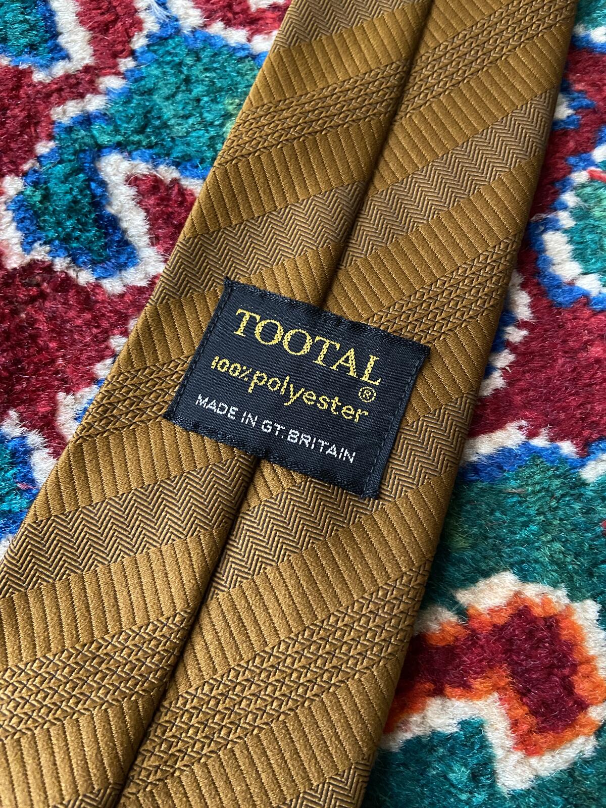 Vintage 1970s Tootal Bronze Patterned Tie